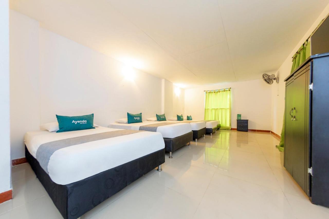 Ayenda Florida Nueva Hotel Меделин Екстериор снимка